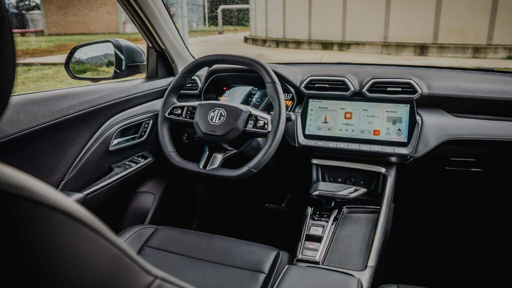 8-MG-ZS-Hybrid-2025-MG-Colombia